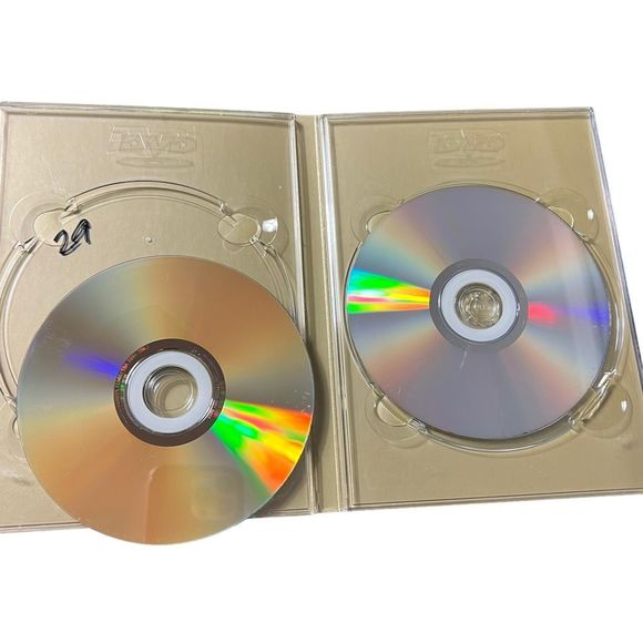 Will And a Grace Season One DVD Set 4 Discs With Outer Case Debra Messing - Picture 5 of 12